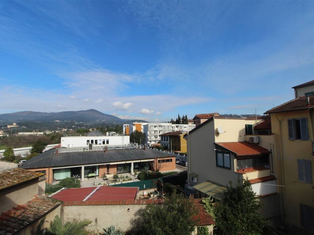 appartamento in vendita a Firenze in zona Careggi