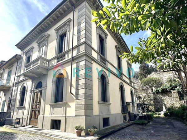 negozio in vendita a Firenze in zona Centro San Niccolò