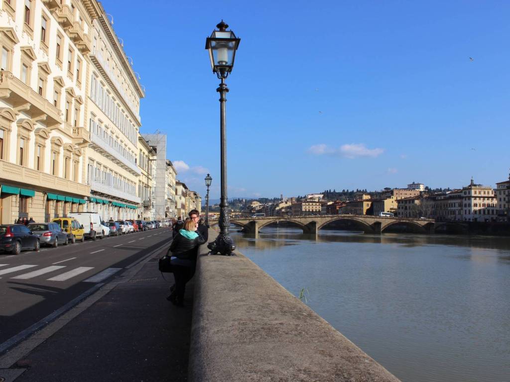 negozio in vendita a Firenze in zona Centro San Frediano