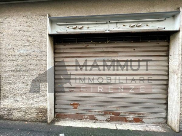 negozio in vendita a Firenze in zona Novoli