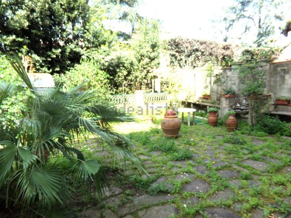 casa indipendente in vendita a Firenze