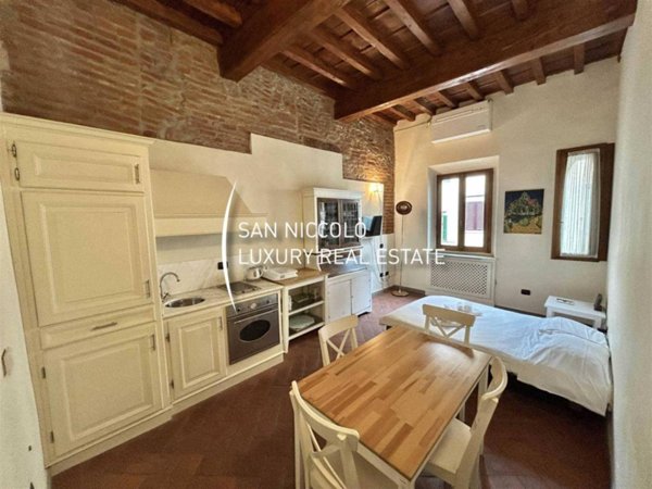 appartamento in vendita a Firenze in zona Centro Santa Croce