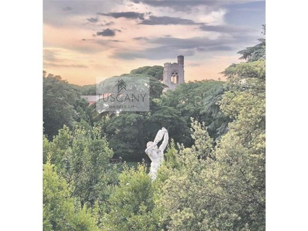 appartamento in vendita a Firenze in zona Centro Santa Maria Novella