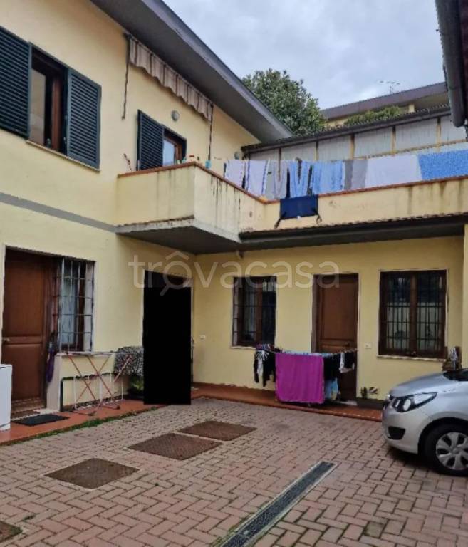 appartamento in vendita a Firenze in zona Brozzi