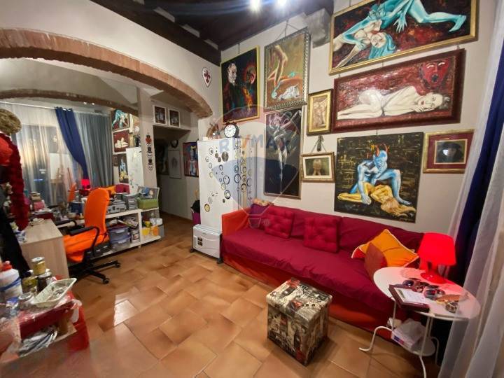 negozio in vendita a Firenze in zona Centro San Frediano
