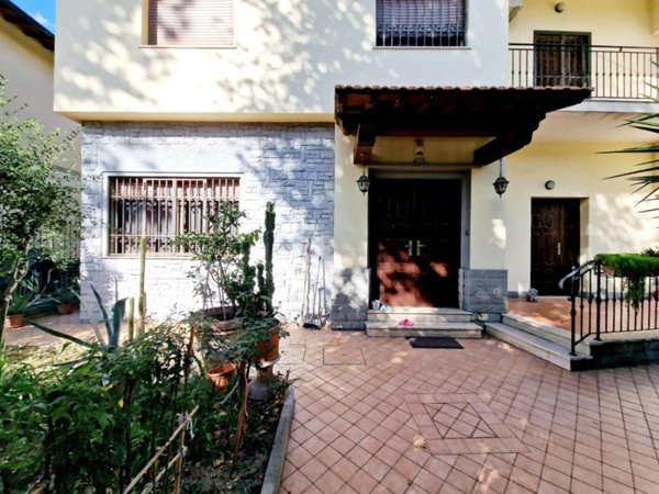 casa indipendente in vendita a Firenze in zona Brozzi