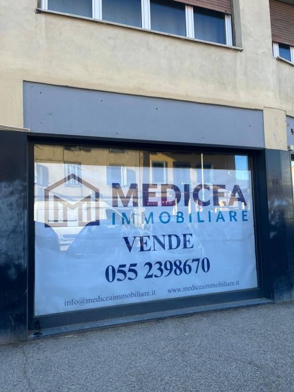 negozio in vendita a Firenze in zona Novoli