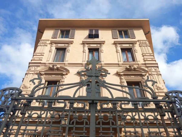 appartamento in vendita a Firenze in zona Campo di Marte
