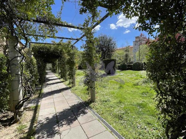 appartamento in vendita a Firenze in zona Centro Santa Croce