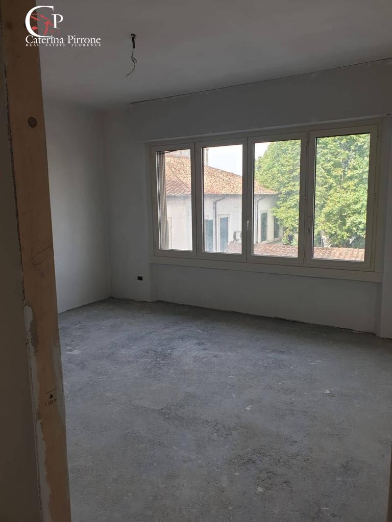 appartamento in vendita a Firenze in zona Rifredi