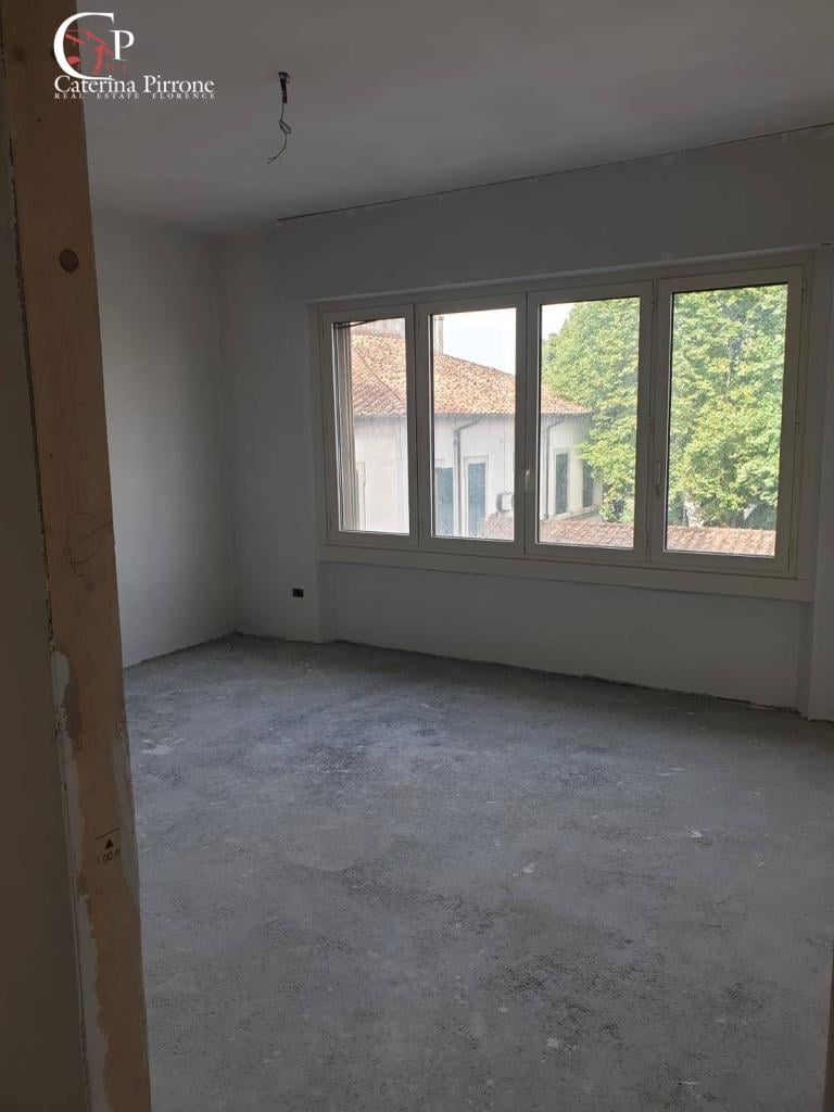 appartamento in vendita a Firenze in zona Rifredi