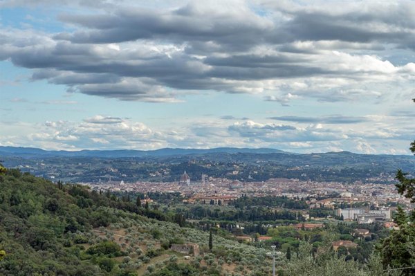 appartamento in vendita a Firenze in zona Serpiolle