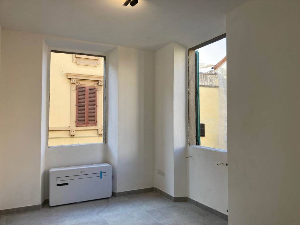 appartamento in vendita a Firenze in zona Centro San Lorenzo