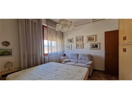 appartamento in vendita a Firenze in zona Varlungo