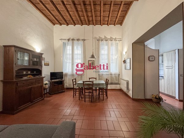 appartamento in vendita a Firenze in zona Centro Santa Croce