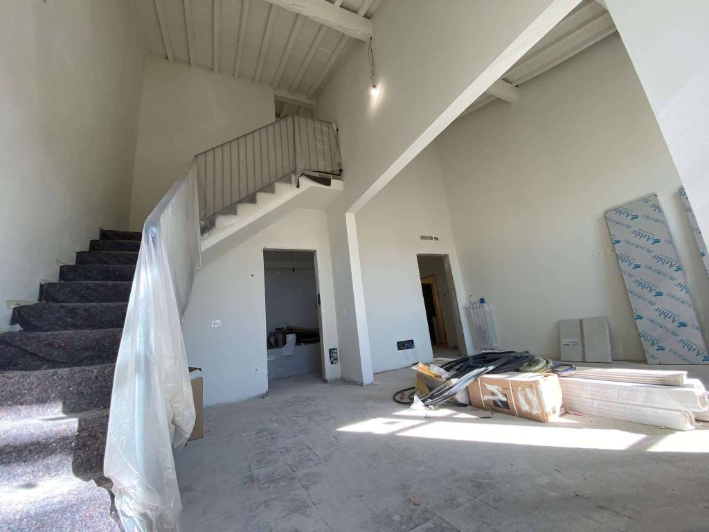 appartamento in vendita a Firenze in zona Campo di Marte