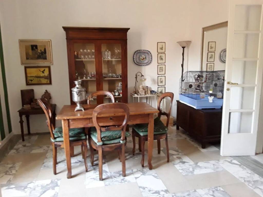 appartamento in vendita a Firenze in zona Campo di Marte