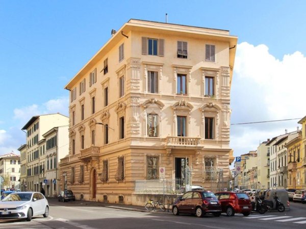 appartamento in vendita a Firenze in zona Campo di Marte