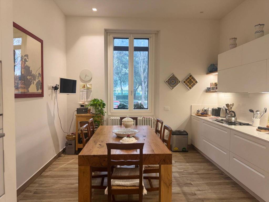 appartamento in vendita a Firenze in zona Campo di Marte