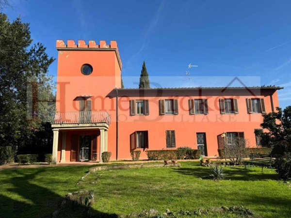 appartamento in vendita a Firenze in zona Coverciano