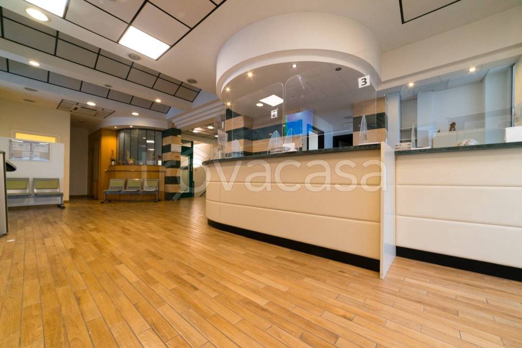 ufficio in vendita a Firenze in zona Soffiano