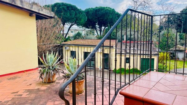 casa indipendente in vendita a Firenze in zona Cintoia