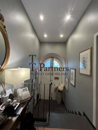 appartamento in vendita a Firenze in zona Campo di Marte