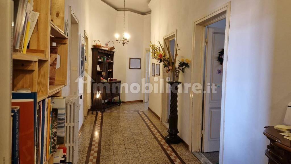 appartamento in vendita a Firenze in zona Statuto