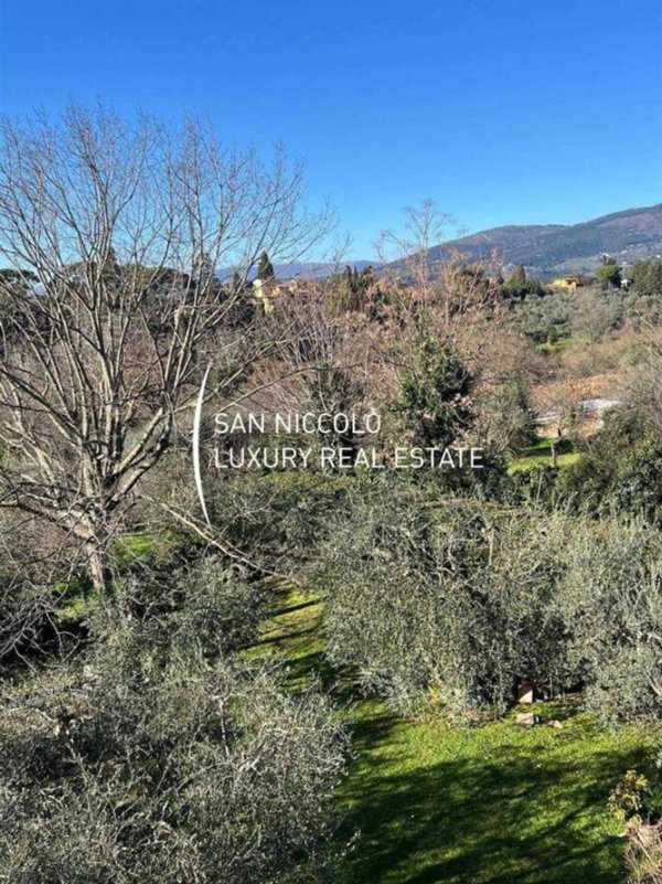 appartamento in vendita a Firenze in zona Le Cure