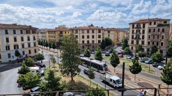 appartamento in vendita a Firenze in zona Statuto