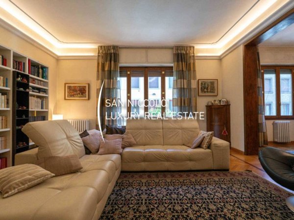 appartamento in vendita a Firenze in zona Centro Santa Croce