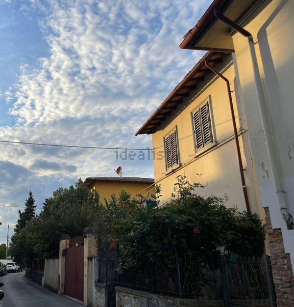 appartamento in vendita a Firenze in zona Brozzi