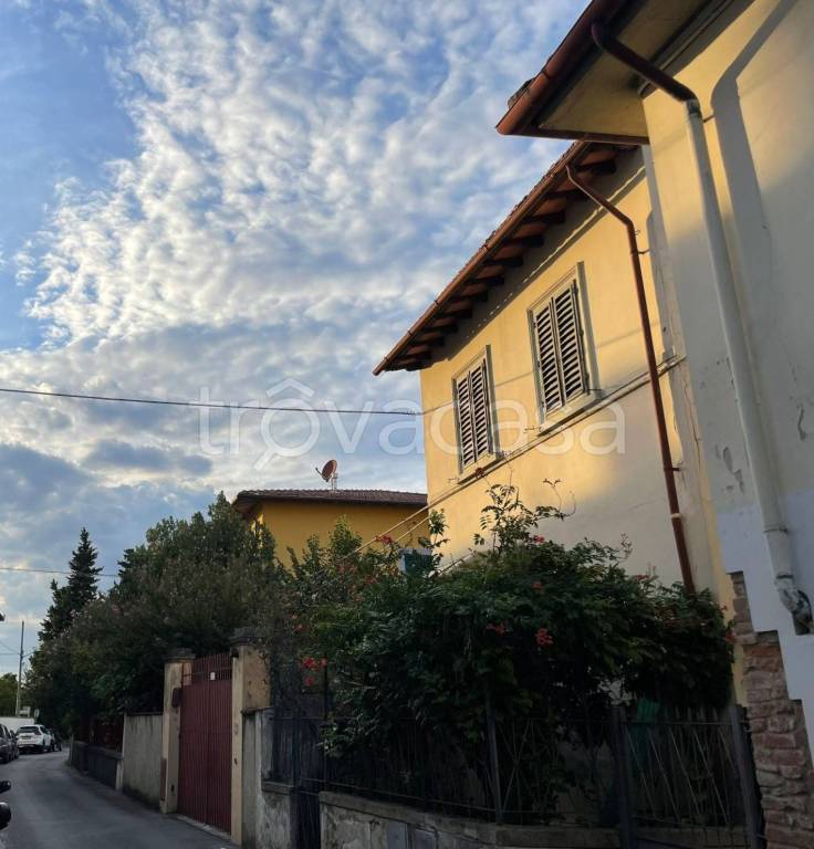 appartamento in vendita a Firenze in zona Brozzi