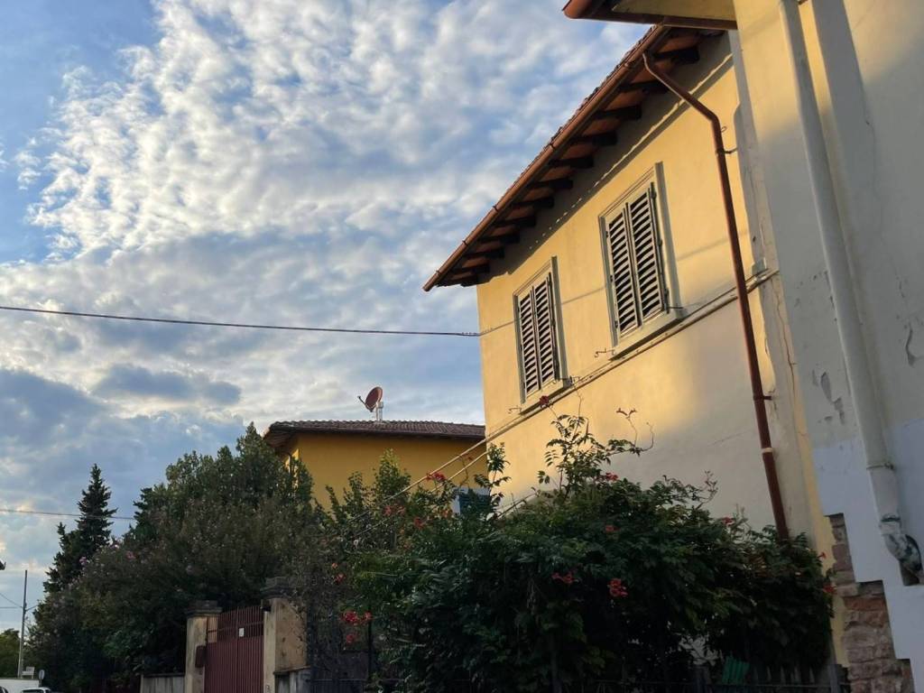 appartamento in vendita a Firenze in zona Brozzi