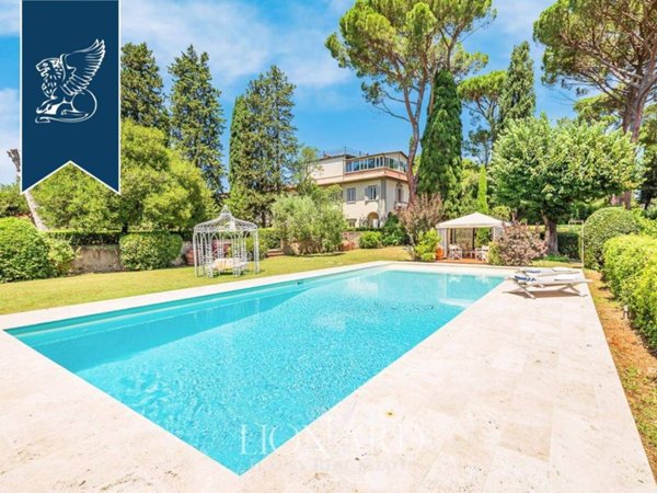 casa indipendente in vendita a Firenze in zona Careggi