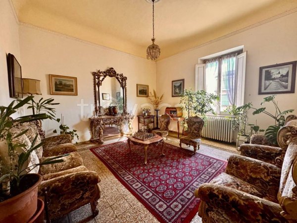 casa indipendente in vendita a Firenze in zona Gavinana