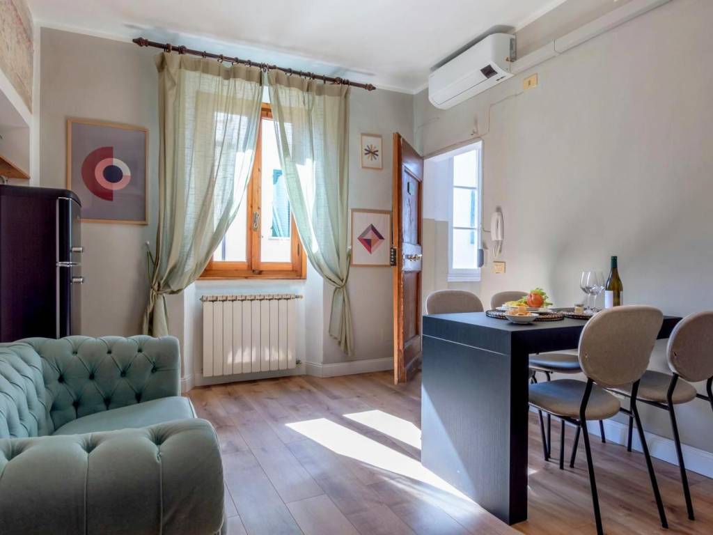 appartamento in vendita a Firenze in zona Centro Santa Croce