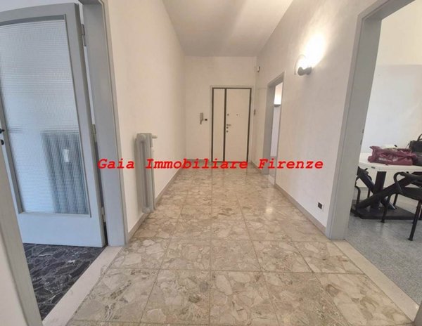 appartamento in vendita a Firenze in zona Isolotto