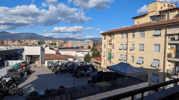 appartamento in vendita a Firenze in zona Isolotto
