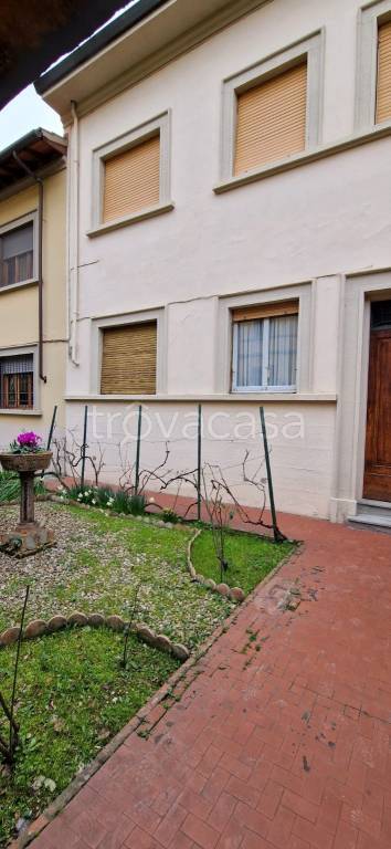 casa indipendente in vendita a Firenze in zona Statuto
