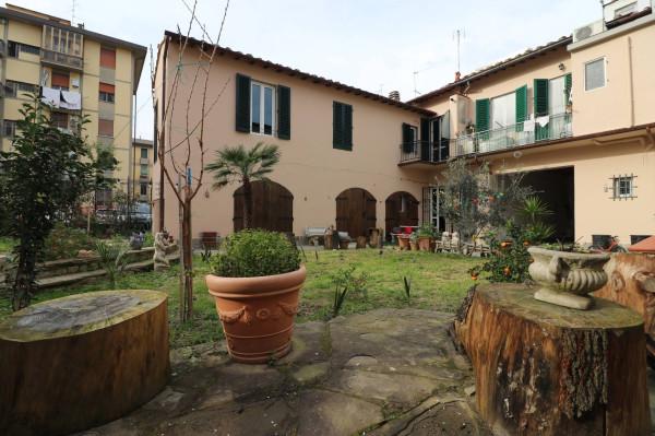 casa indipendente in vendita a Firenze in zona Isolotto