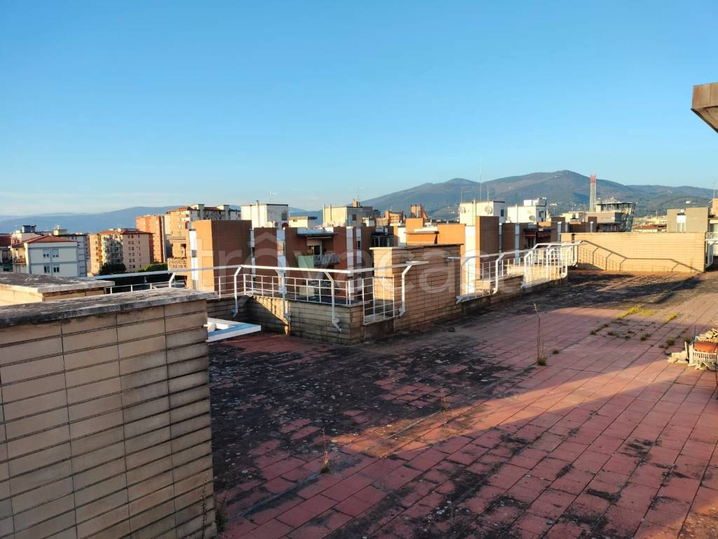 appartamento in vendita a Firenze in zona Novoli