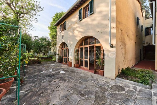 casa indipendente in vendita a Firenze in zona Careggi