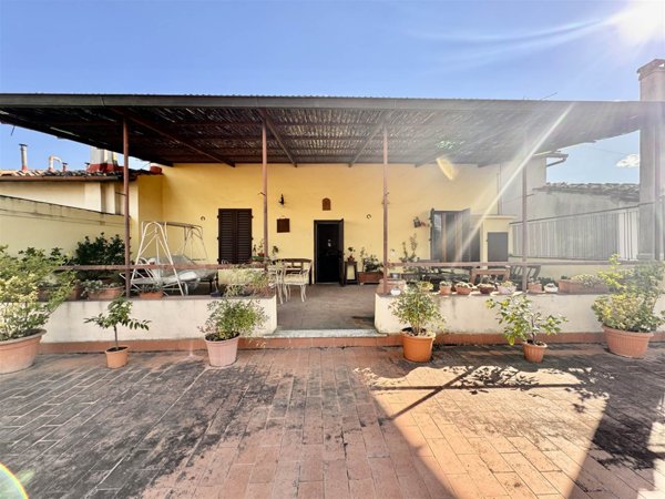 casa indipendente in vendita a Firenze in zona Gavinana