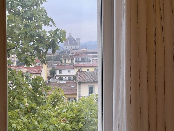 appartamento in vendita a Firenze in zona Le Cure