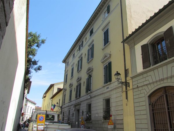 appartamento in vendita a Firenze in zona Centro Santa Maria Novella