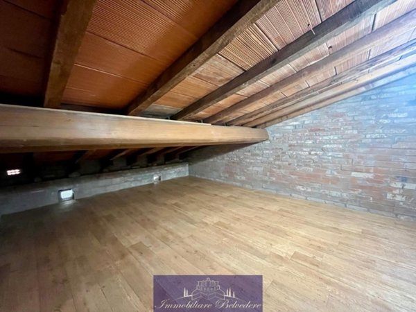 locale di sgombero in vendita a Firenze in zona Novoli