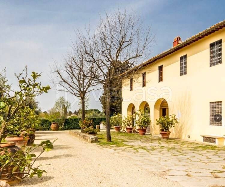 casa indipendente in vendita a Firenze in zona Settignano