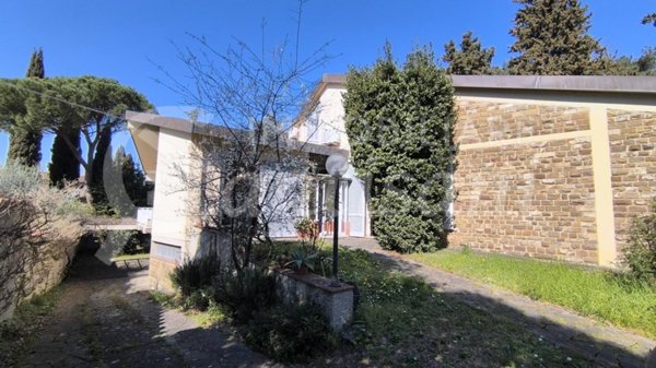 casa indipendente in vendita a Firenze in zona Careggi
