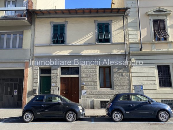 casa semindipendente in vendita a Firenze in zona Bellariva